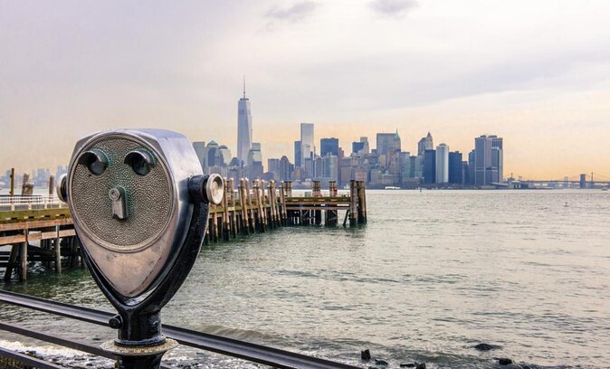 Circle Line: New York City Harbor Lights Cruise - Key Points