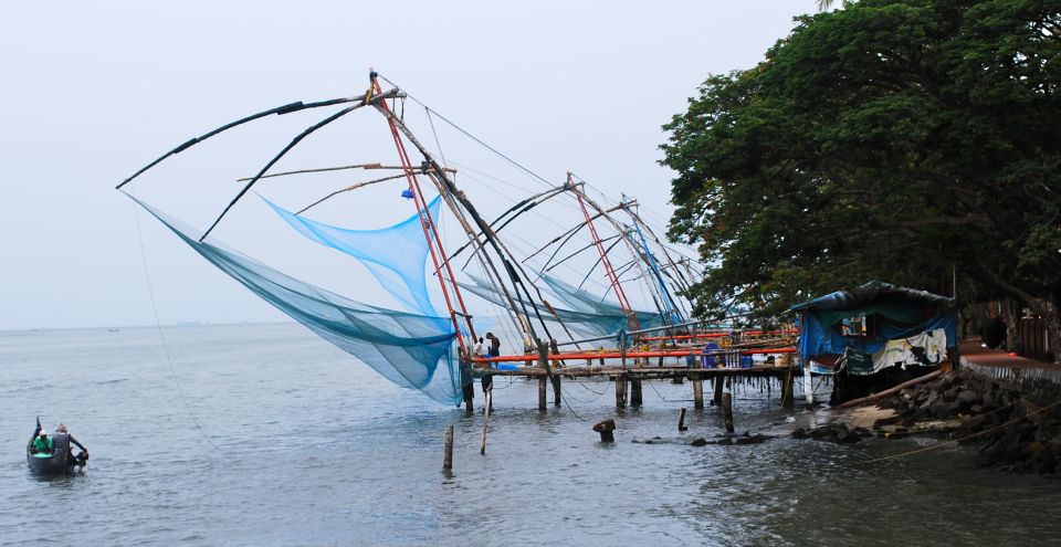 Cochin: Private Heritage and Backwaters Houseboat Tour - Experience Highlights