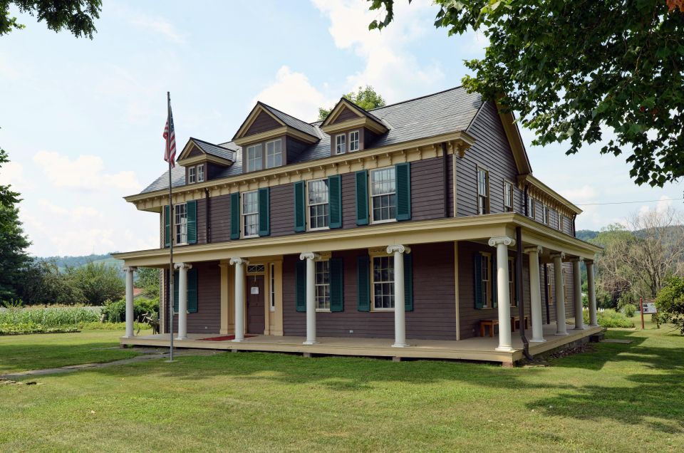 Cockayne Farmstead: Cockayne Farmhouse Guided Tour - Key Points