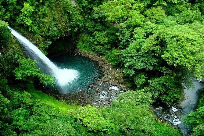 Combo La Fortuna Waterfall Arenal Volcano & Mistico Hanging Bridges - Key Points