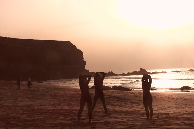Come Surf With Me! Surf in Fuerteventura by Sealover - Good To Know