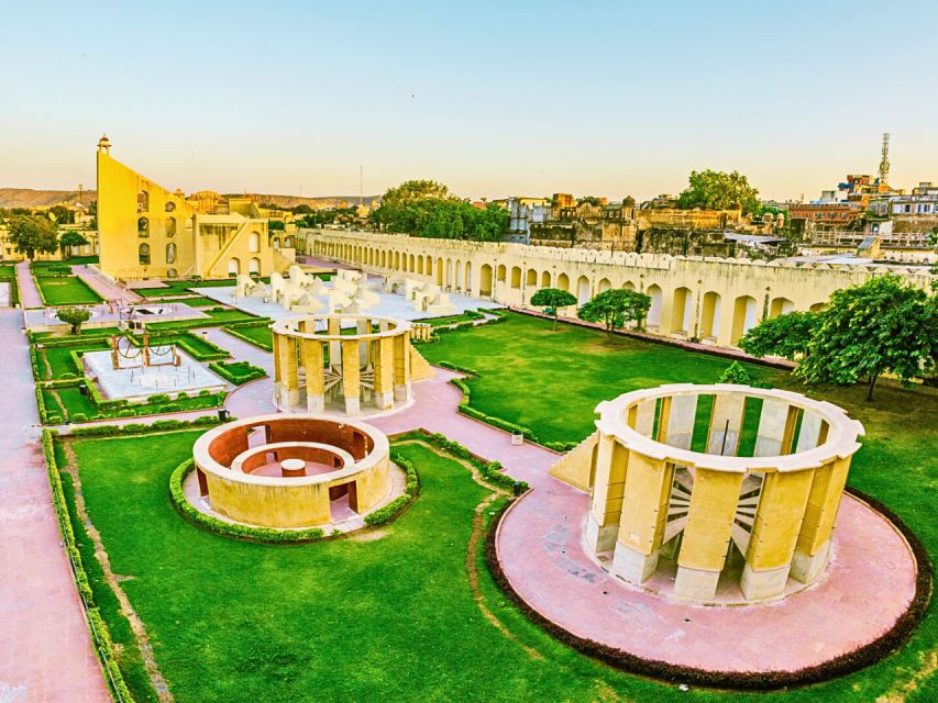 Cultural Walking Tour of Jaipur With Local Snacks - Key Points