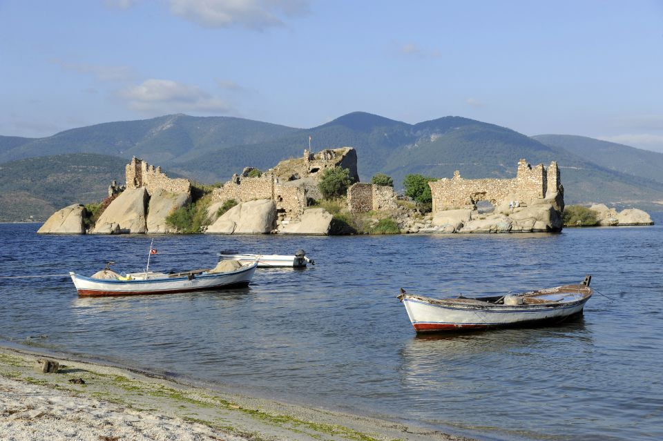 Didim/Altinkum: Full-Day Bafa Lake Guided Tour W/Breakfast - Key Points