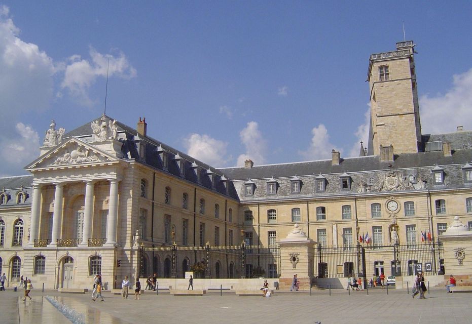 Dijon Private Guided Walking Tour - Key Points