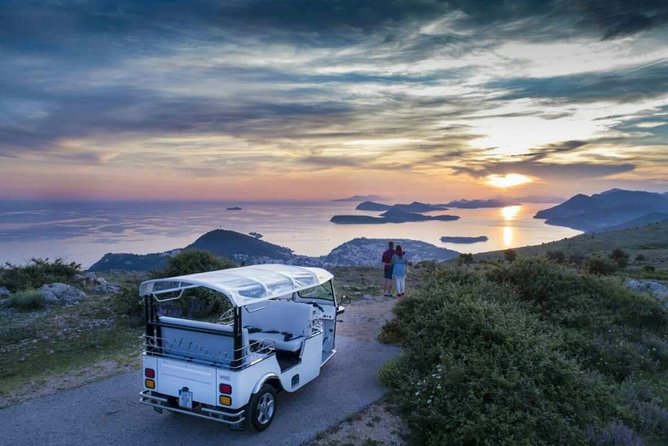 Dubrovnik E-Tuk Tuk Sunset Tour to Mount Srd - Key Points