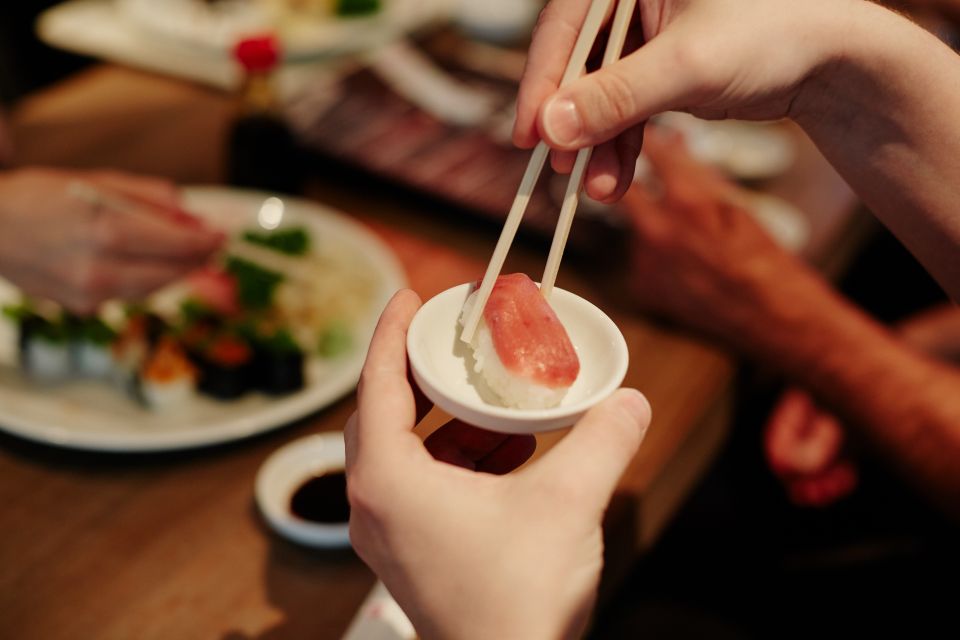 Düsseldorf: Sushi, Sake & Japanese Lifestyle Tour - Key Points