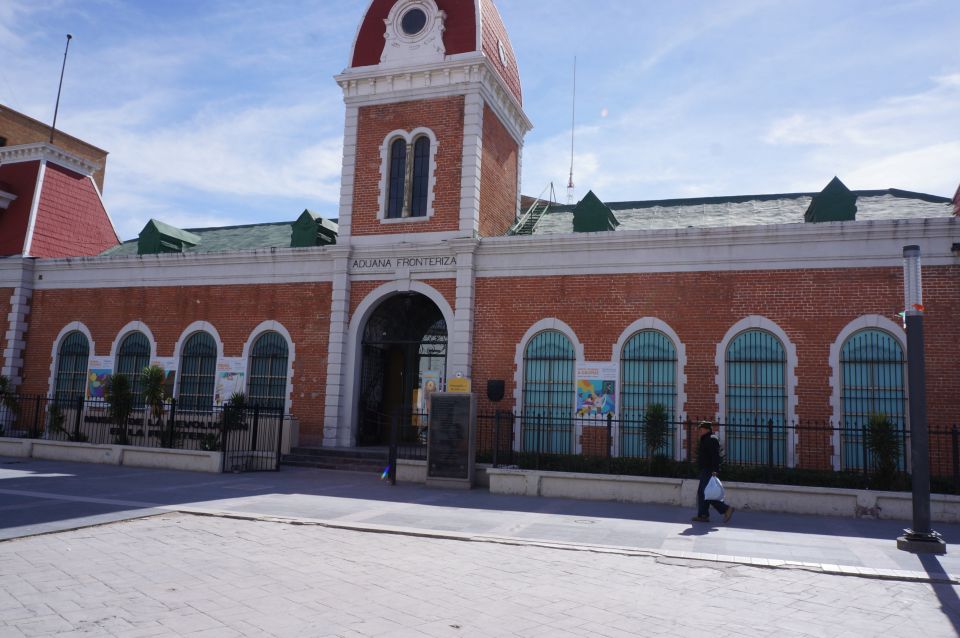 El Paso & Juarez Downtown Historic Walking Tour - Key Points