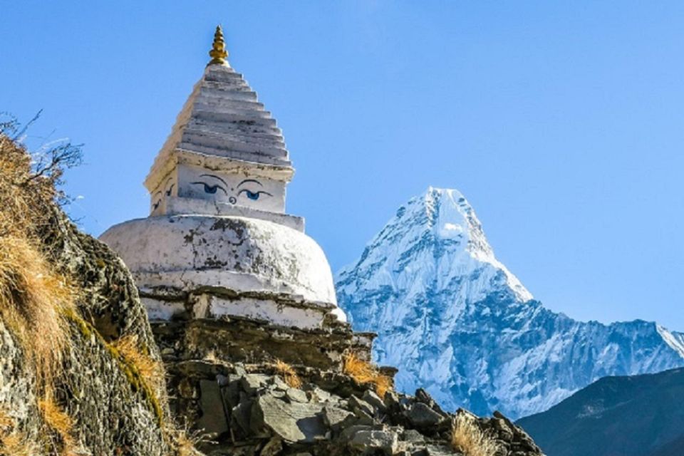 Everest Base Camp: a Short Trek - Key Points