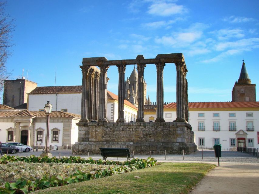 Évora Full Day Tour - Key Points