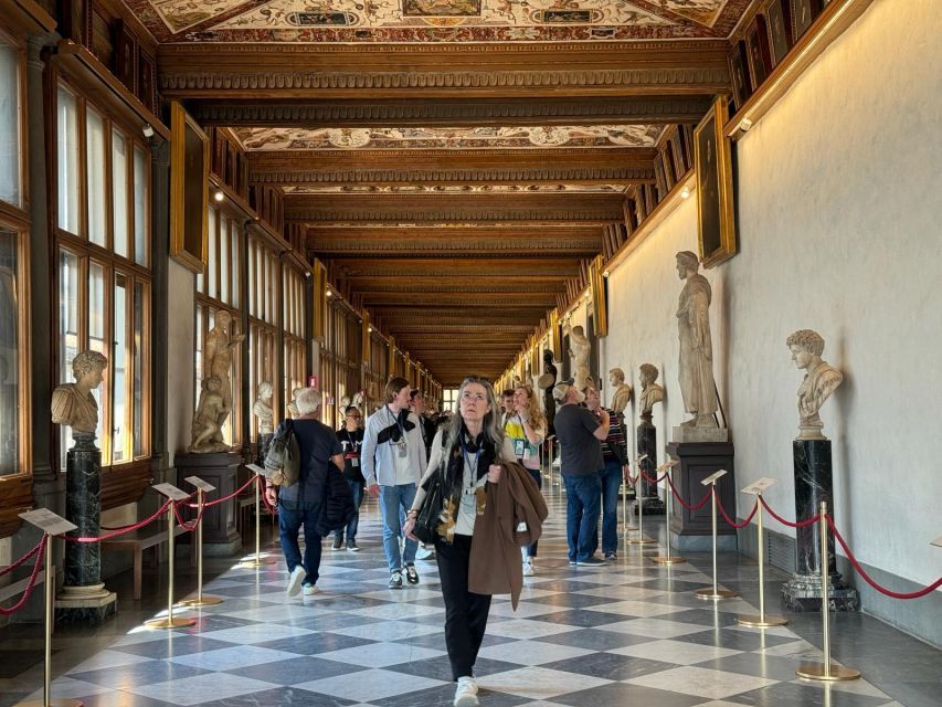 Florence: Fast Track Uffizi Gallery Small-Group Tour - Key Points