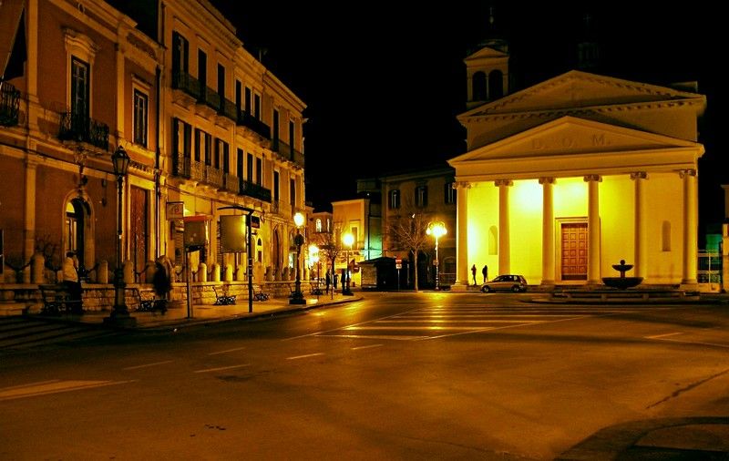 Foggia 2-Hours Private Gourmet Wine Tour With Tastings - Key Points