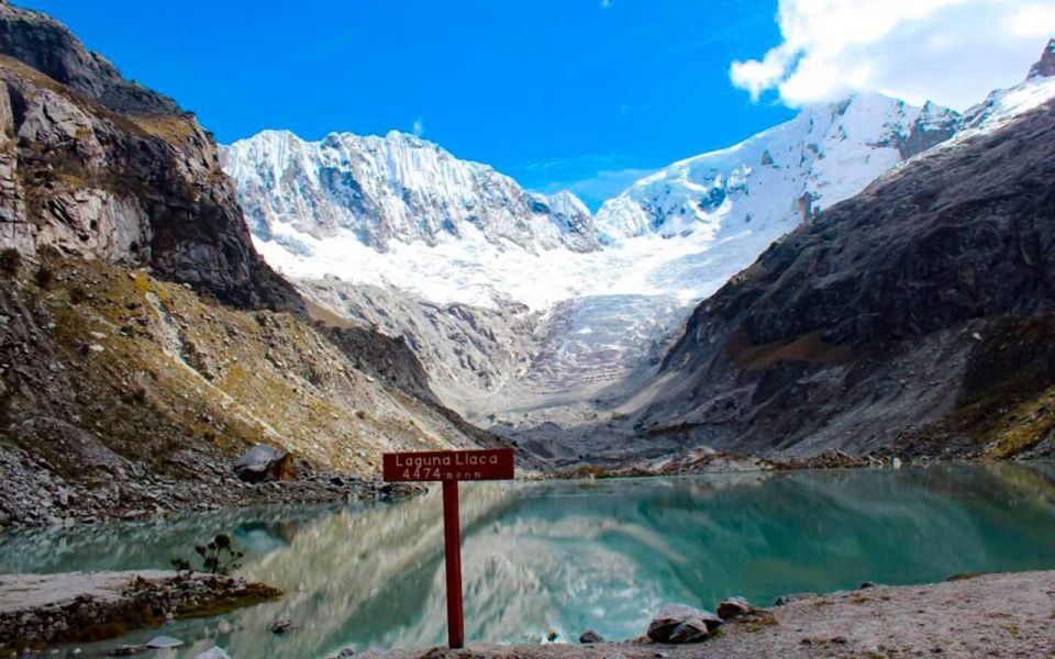 From Ancash: Walk to the Llaca Ravine and Lagoon |Full Day| - Key Points