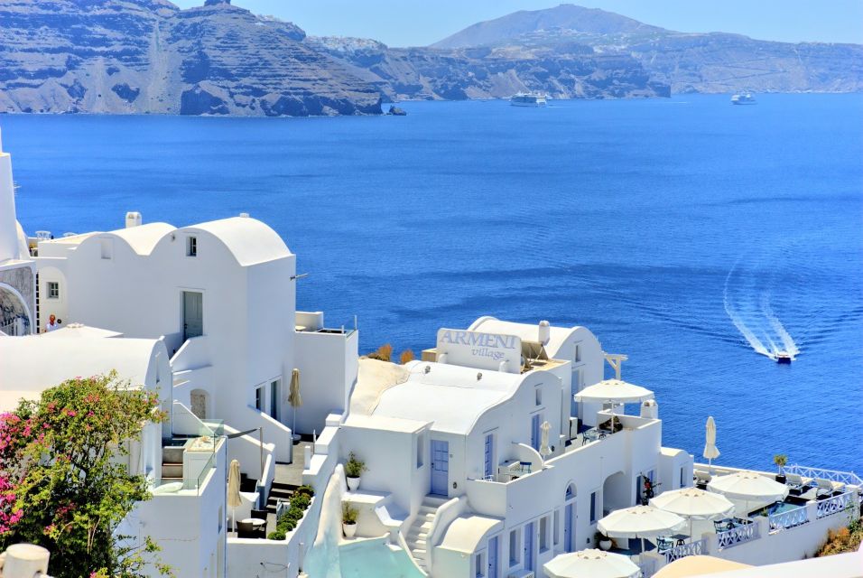 From Athens: 5-Day Trip in Mykonos & Santorini - Key Points