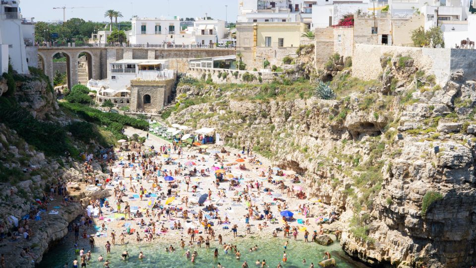 From Bari: Full-Day Tour to Polignano With Street Food 9hrs