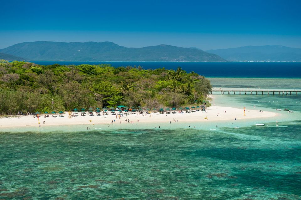 From Cairns: Afternoon Cruise to Green Island