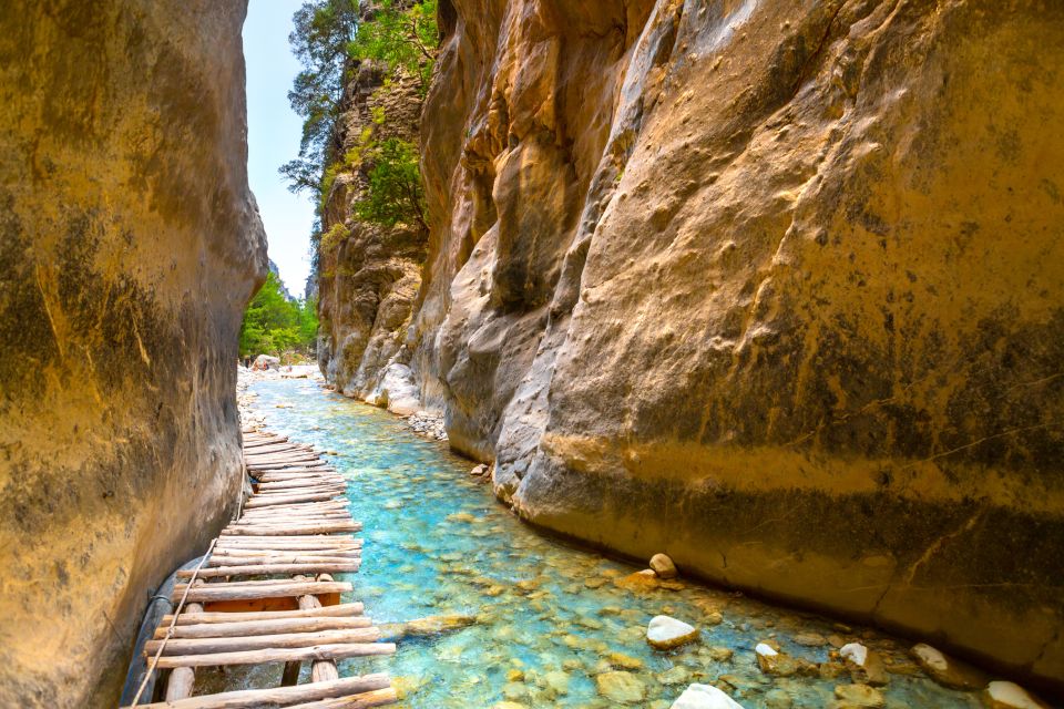 From Chania/Rethymno: Samariá Gorge Guided Hike With Pickup - Key Points