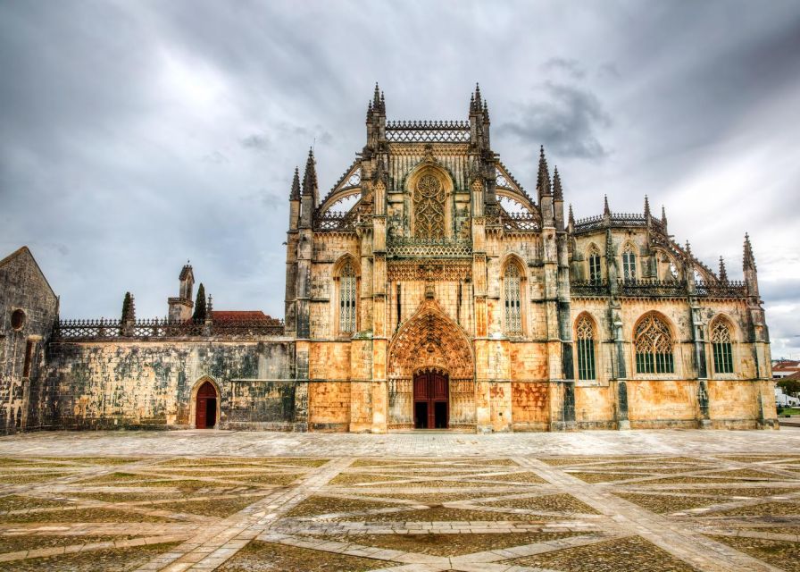 From Lisbon: Fatima, Nazare, Obidos & Batalha Full Day Tour - Key Points