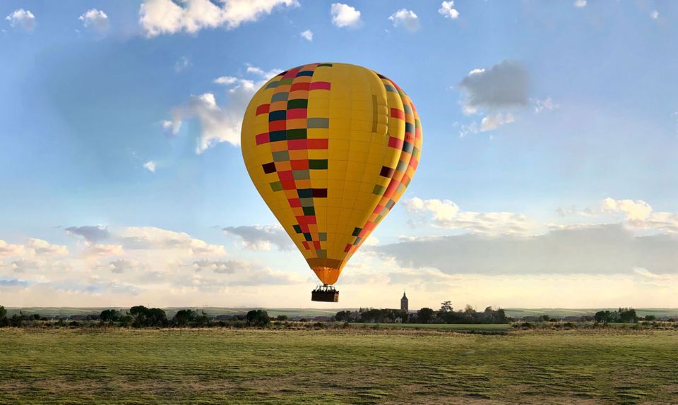 From Madrid: Segovia Hot Air Balloon - Key Points