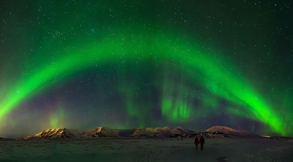 From Reykjavik: Northern Lights & Stargazing Bus Tour - Key Points