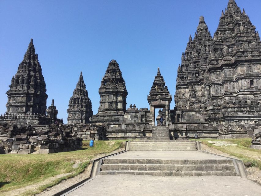 From Yogyakarta: Prambanan Temple Morning Tour and Borobudur - Key Points