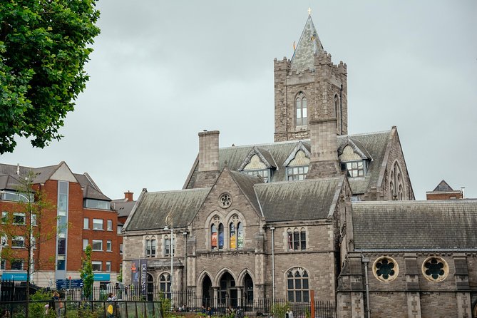 Full Coverage Dublin PRIVATE City Tour With Locals - Tour Highlights