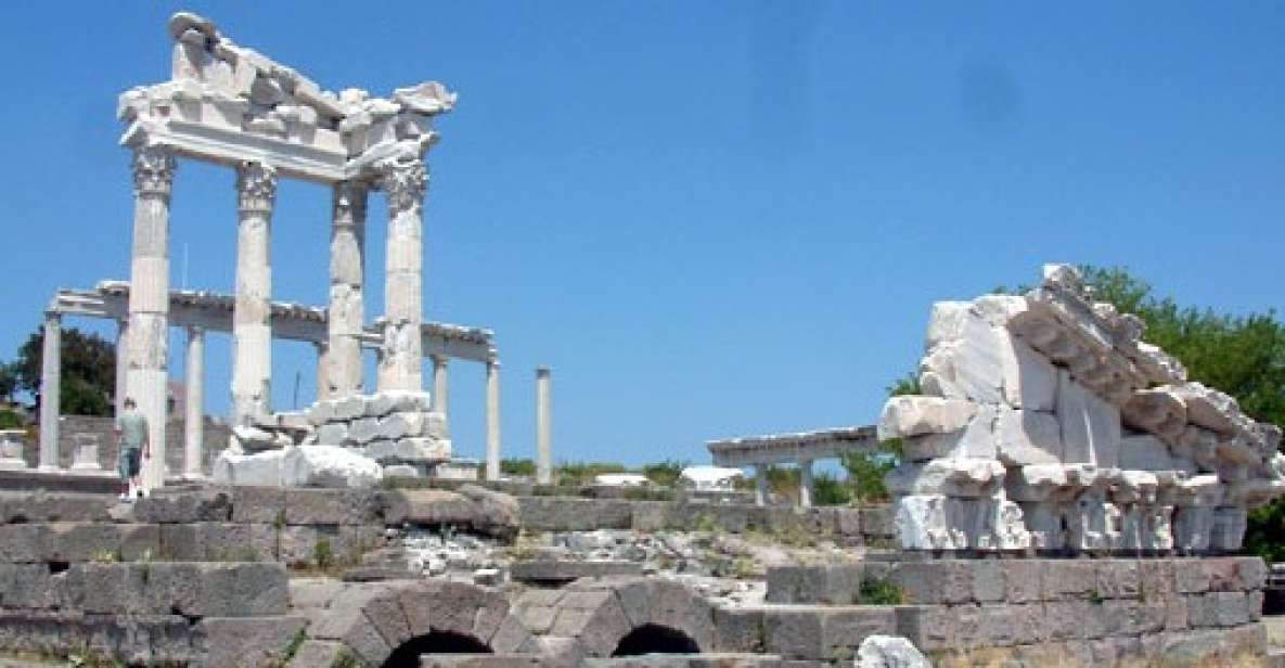 Full-Day Pergamon Bus Tour From Kusadasi - Key Points