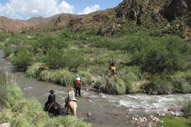 Full Day Ride at the Foot of the Andes - Key Points