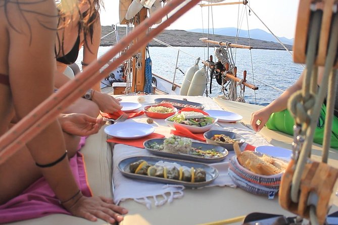 Full One-Day Tour Naxos & Heraklia - Tour Overview