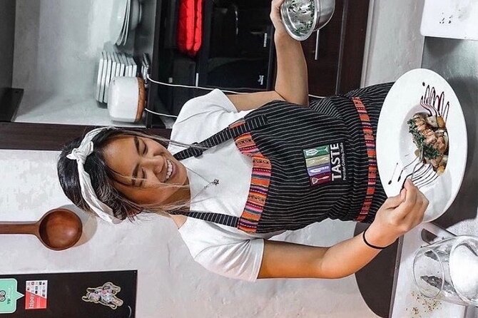 Fully Hands-On High End Peruvian Cooking Class & San Pedro Market Guided Visit - Unique Cooking Class Features