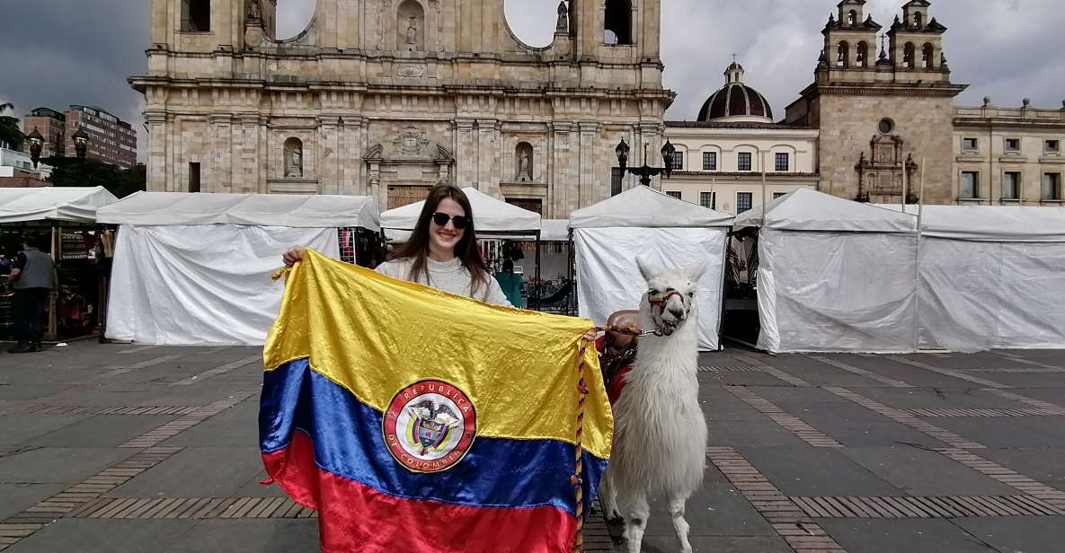 Go up to the Iconic Viewpoint of Bogotá at Night - Key Points
