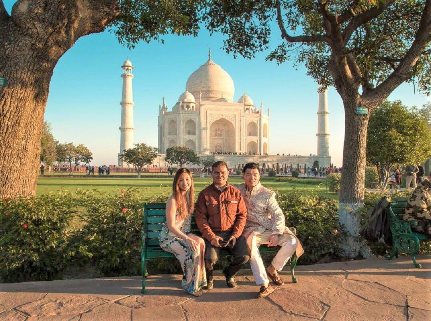 Government Approved Tour Guide For Taj Mahal - Key Points