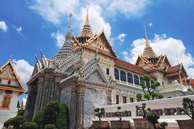 Grand Palace & Wat Phra Kaew Must-visit Guided Walking Tour - Inclusions and Exclusions