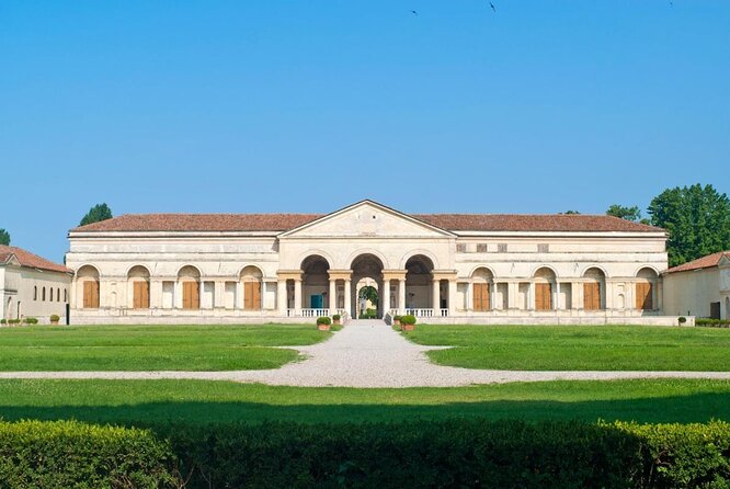 Guided Tour of Te Palace of Mantua - Good To Know