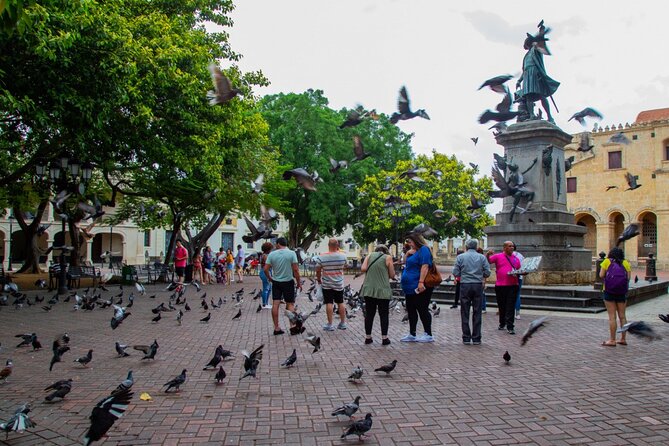 Historical Tour of Santo Domingo and 3 Eyes Caves With Lunch - Overview of the Tour