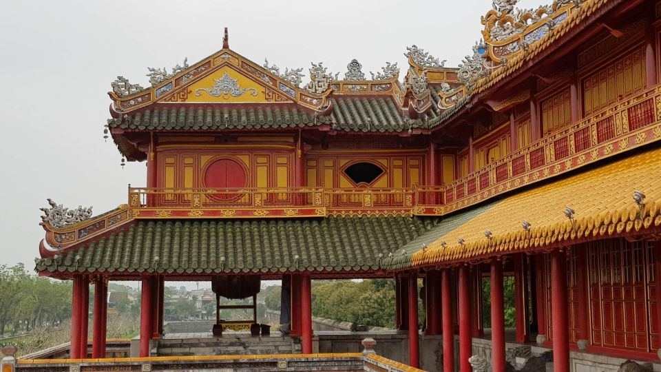 Hue Walking Tour to Imperial Citadel and Forbidden City - Key Points