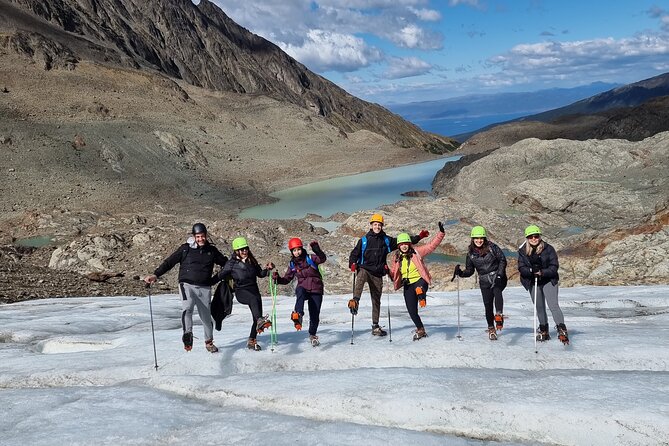 Ice Trekking Vinciguerra Glacier and Laguna De Los Témperos Premium - Key Points