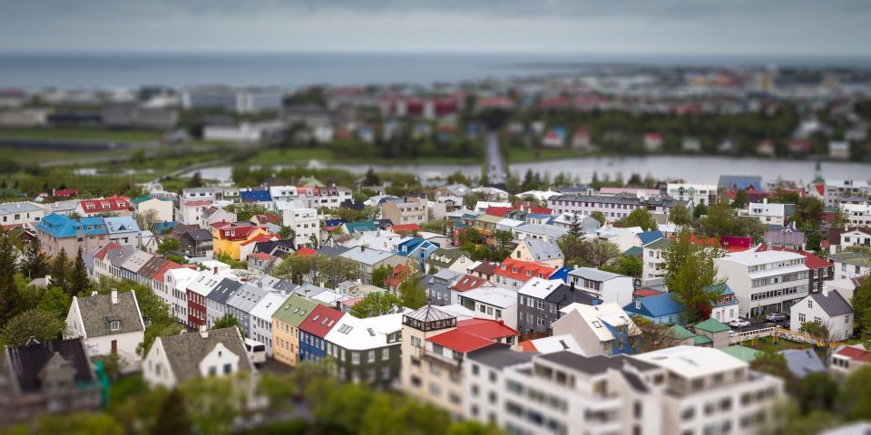 Iceland Stopover: Reykjavík City Tour & FlyOver Iceland - Key Points