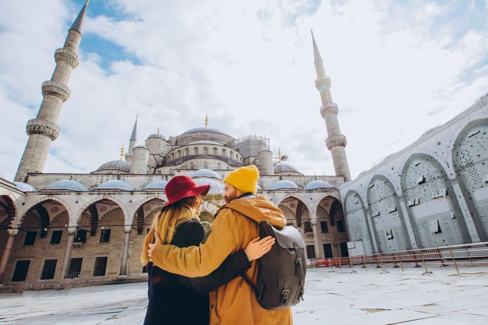 Istanbul: Private Photoshoot at Hagia Sophia&Blue Mosque - Key Points