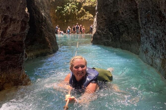 La Leona Waterfall Hike and White Water River Tubing - Key Points