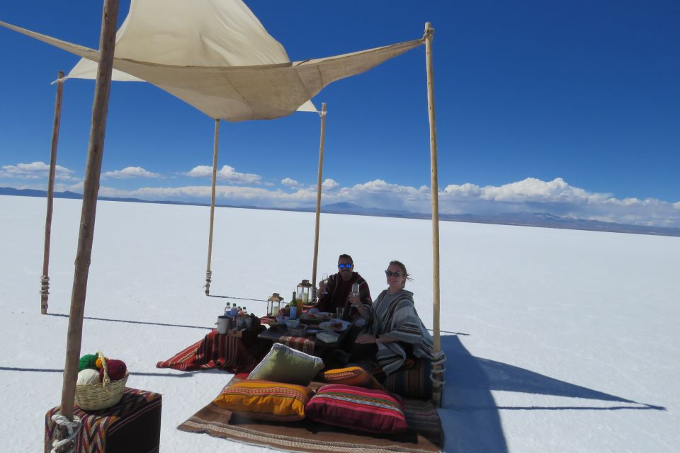 La Paz: 4-Day Uyuni & Colored Lagoons With Flight and Hotel - Key Points
