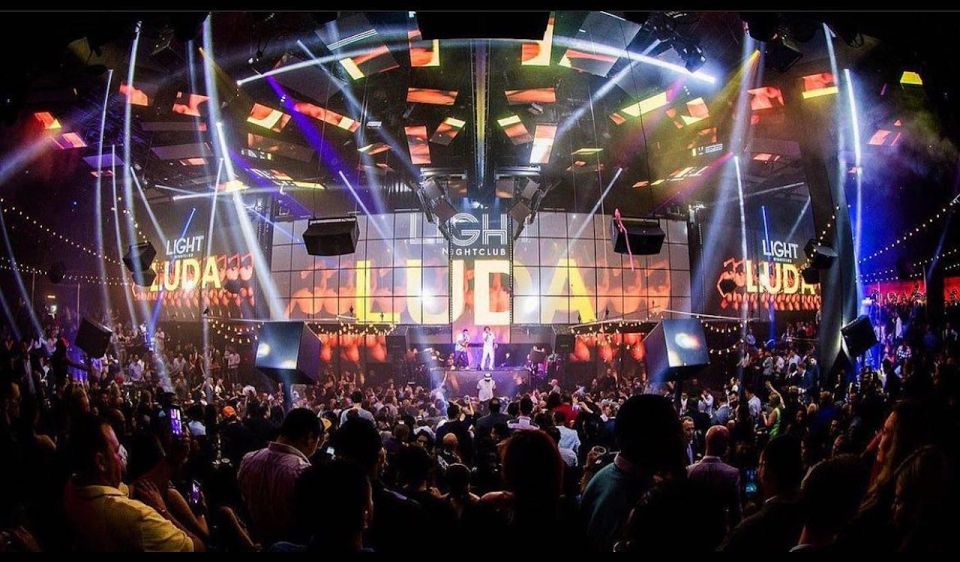 Las Vegas: Skip-the-Line VIP Nightclub Crawl - Key Points