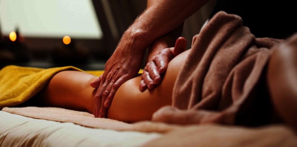 Lecce: Holistic Massages for Women's Well-Being - Key Points