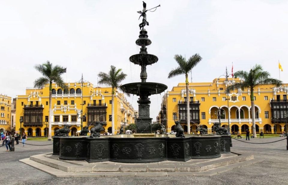 Lima City Walking Tour With Pick up & Drop off Small Group - Key Points