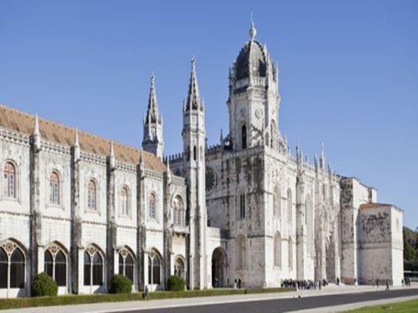 Lisbon: Belem Private Tuk-Tuk Tour for 2 Hours - Key Points