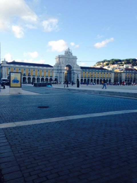 Lisbon: Lisbon Old Town Private Tour by Tuk Tuk - Key Points