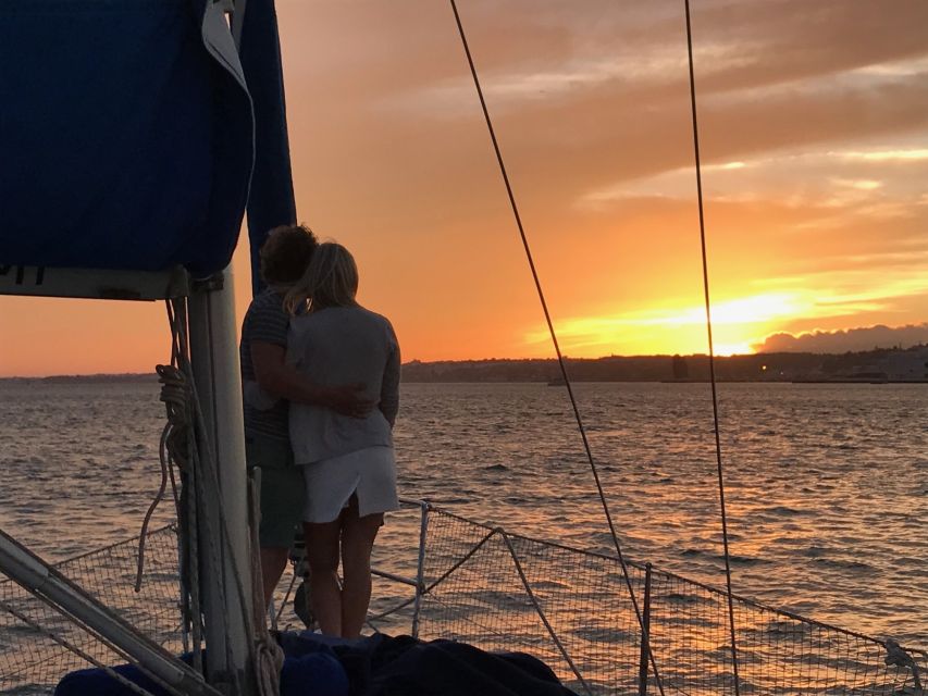 Lisbon: Private Sunset Sailing Tour With Champagne - Key Points