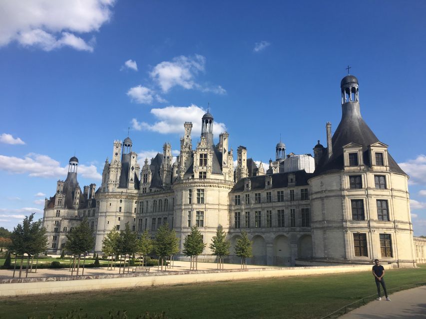 Loire Valley Castles: VIP Private Tour From Paris 3 Castles - Key Points