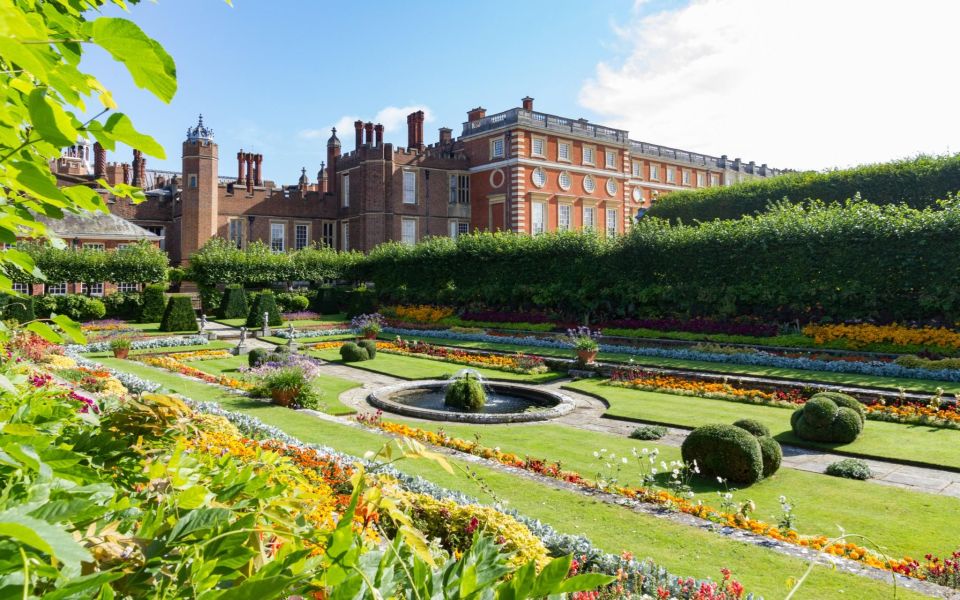 London Afternoon Tea, Fast-Track Kensington Palace Tickets - Key Points