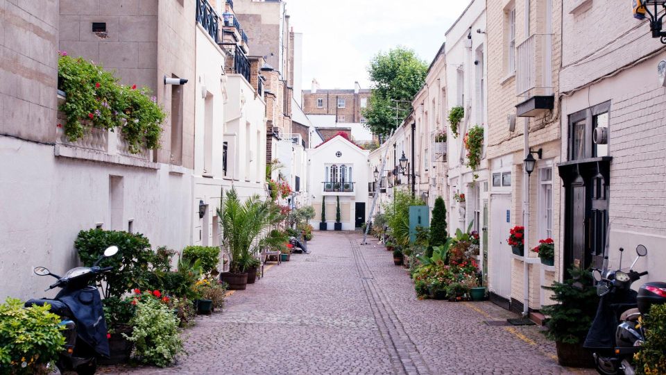 London: Private City Tour With a Local - Key Points