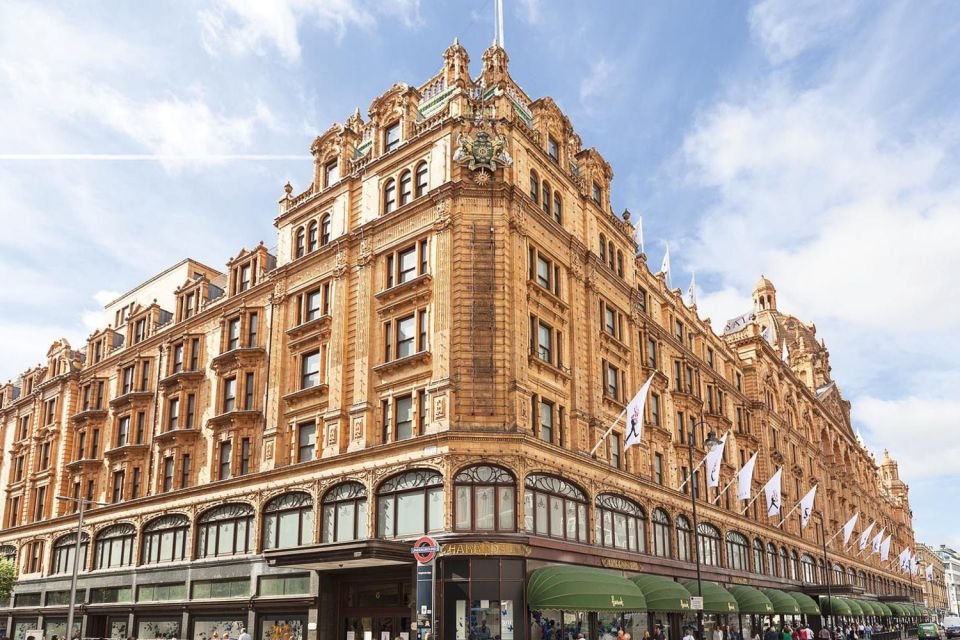 London Vintage Bus Tour and Cream Tea at Harrods - Key Points